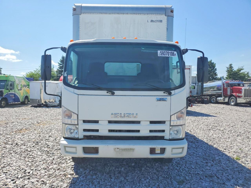 Isuzu NRR BOX TRUCK 2015 — Copart