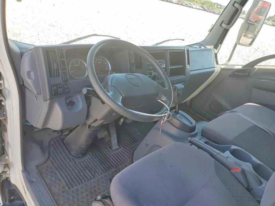 Isuzu NRR BOX TRUCK 2015 — Copart
