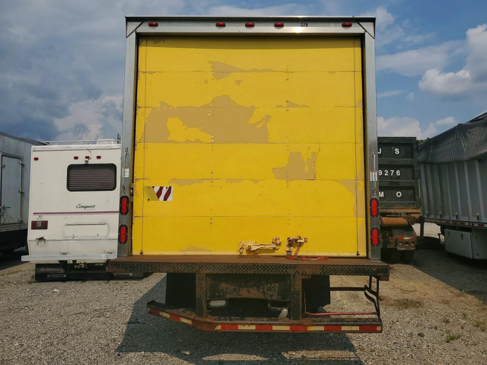 Isuzu NRR BOX TRUCK 2016 — Copart