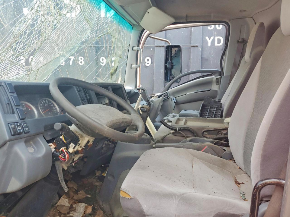 Isuzu NRR BOX TRUCK 2016 — Copart