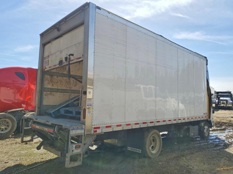 Isuzu NRR REFRIGERATED BOX TRUCK 2024 — Copart