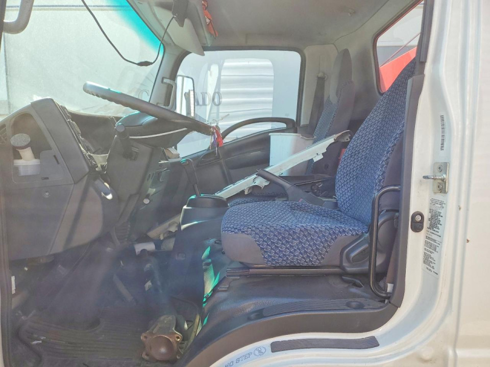 Isuzu NRR ROLL-OFF CONTAINER TRUCK 2022 — Copart