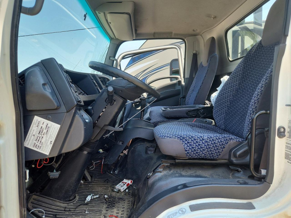Isuzu NRR 2022 — Copart