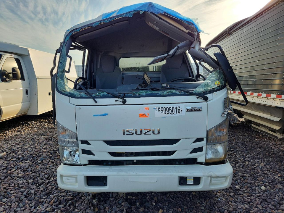 Isuzu NRR 2022 — Copart