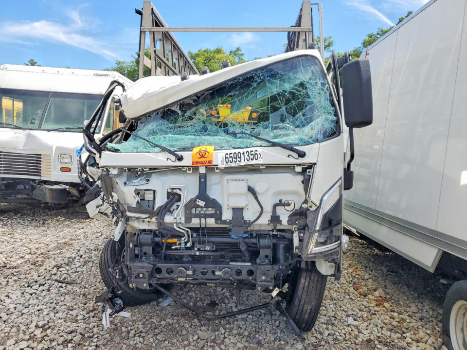 Isuzu NRR 2026 — Copart