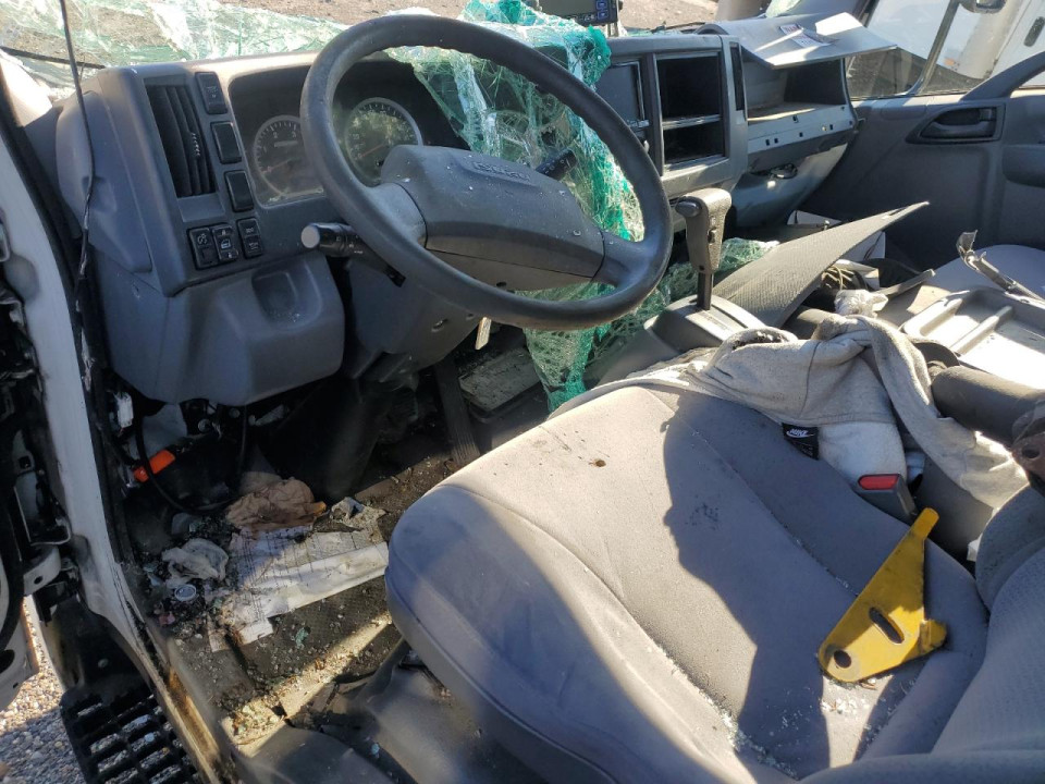 Isuzu NRR 2022 — Copart