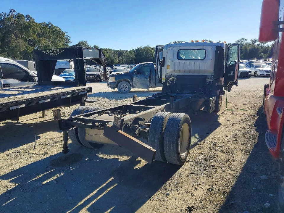 Isuzu NRR 2023 — Copart
