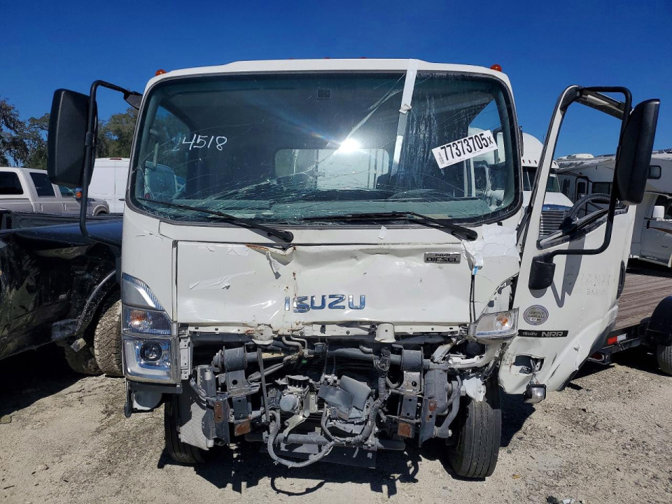 Isuzu NRR 2023 — Copart