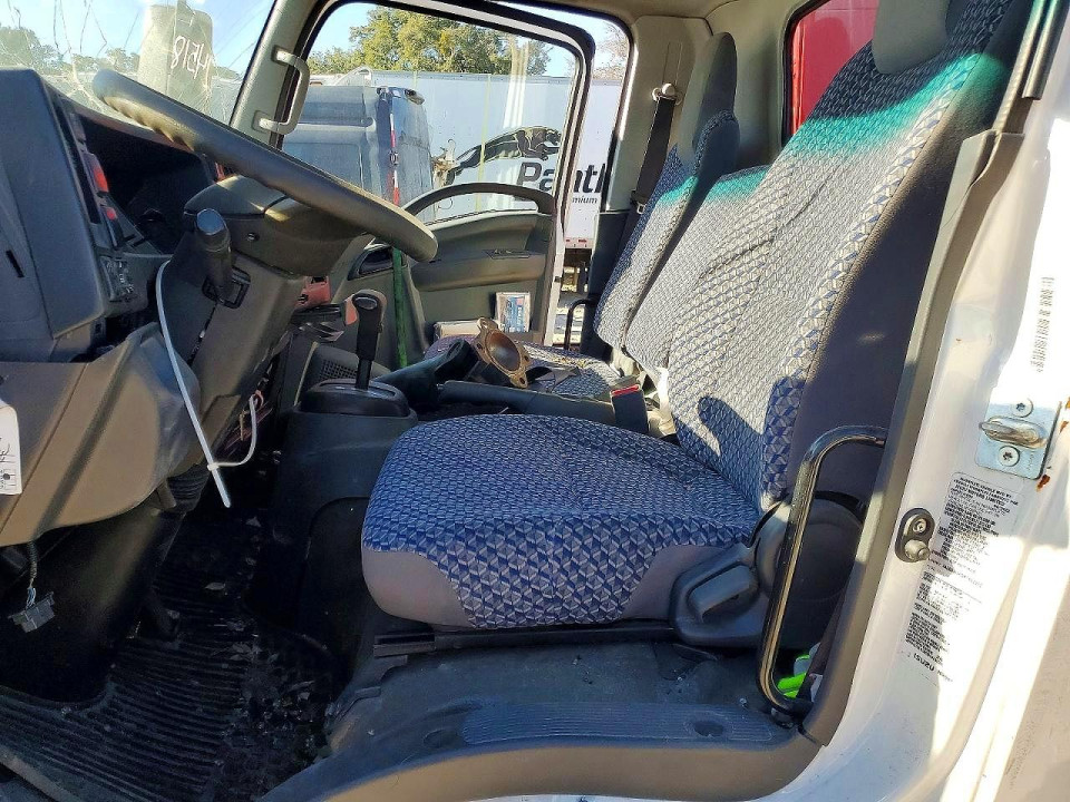 Isuzu NRR 2023 — Copart