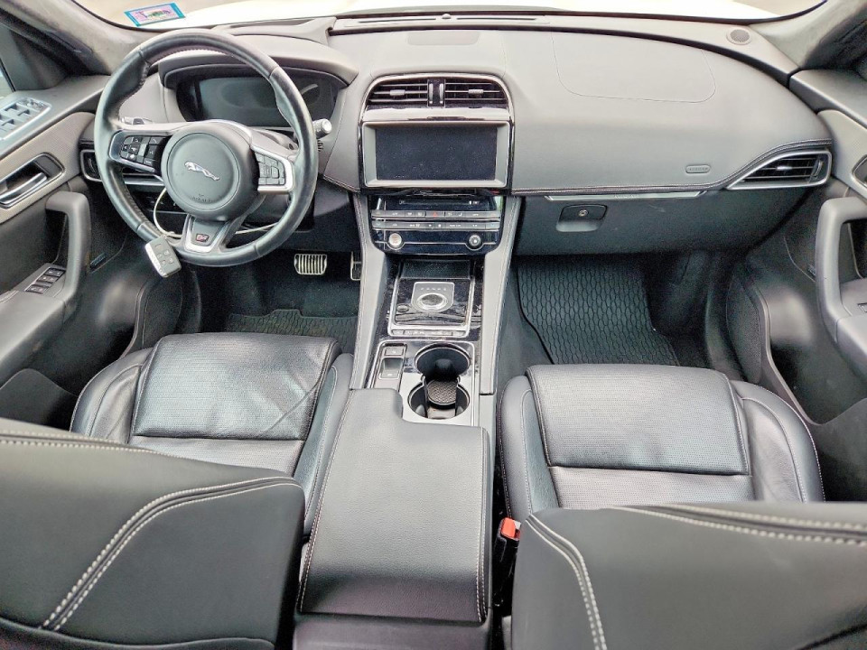 Jaguar F-PACE 2017 — Copart
