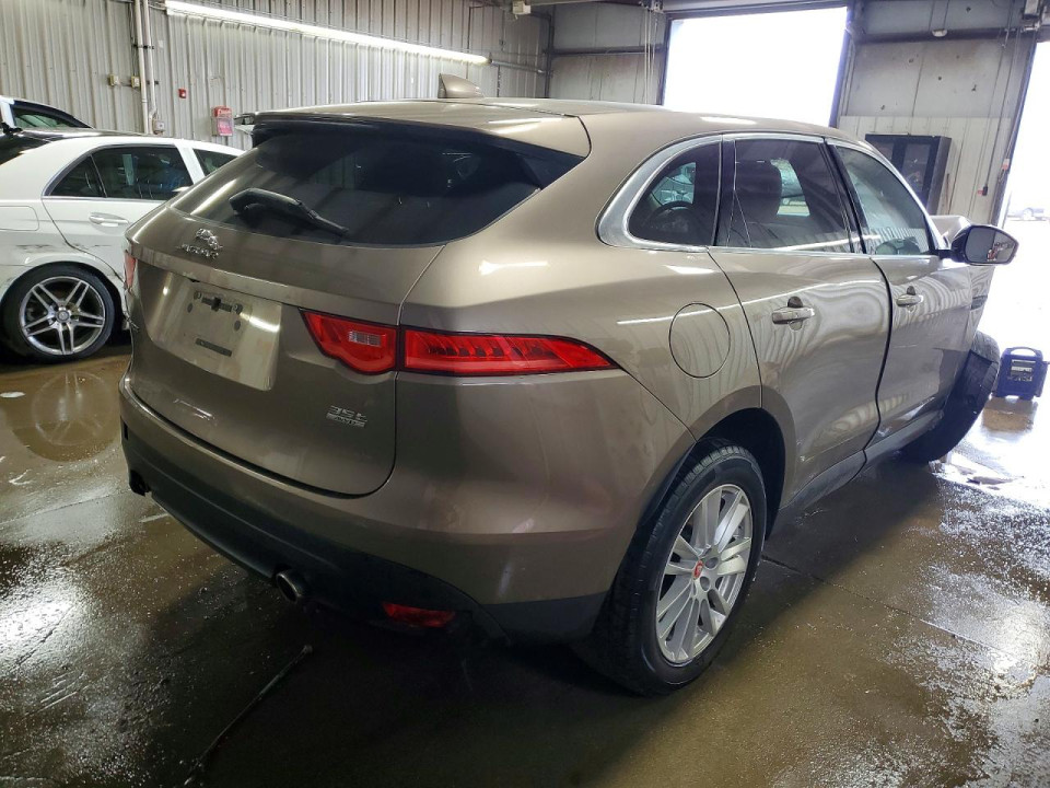 Jaguar F-PACE 2017 — Copart