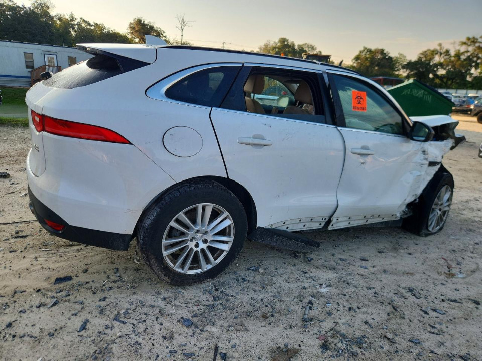 Jaguar F-PACE 2017 — Copart