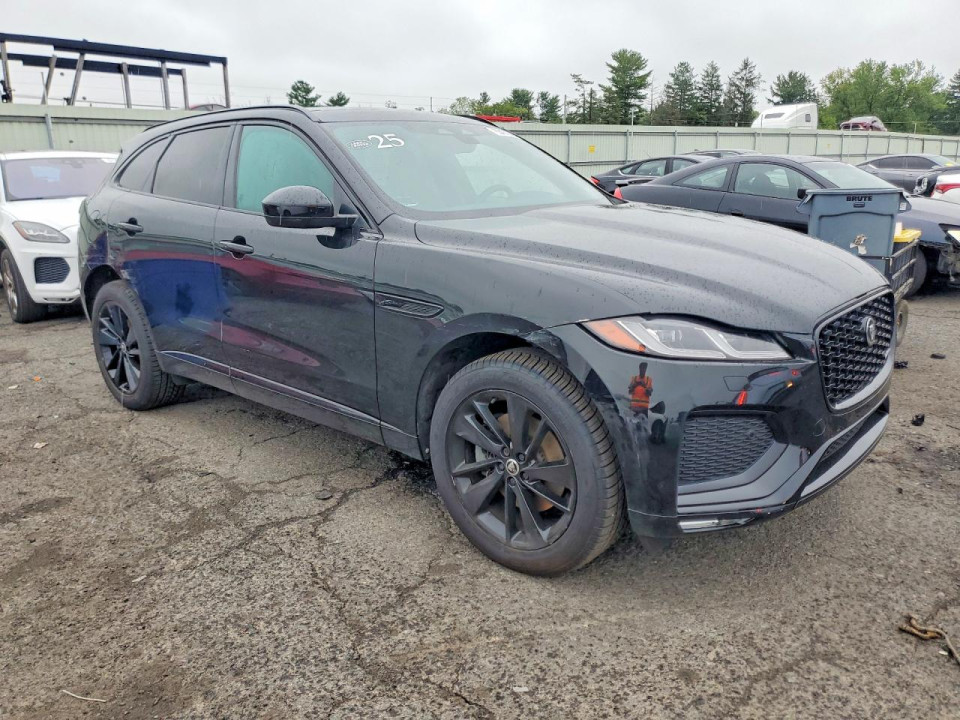 Jaguar F-PACE 2025 — Copart