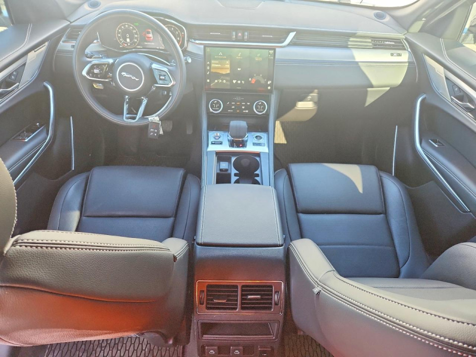 Jaguar F-PACE 2025 — Copart