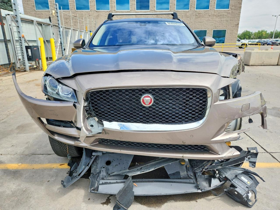 Jaguar F-PACE 2017 — Copart