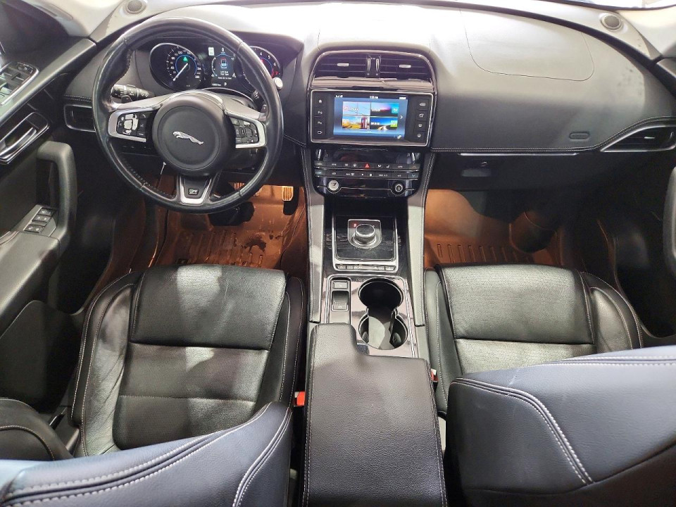 Jaguar F-PACE 2017 — Copart