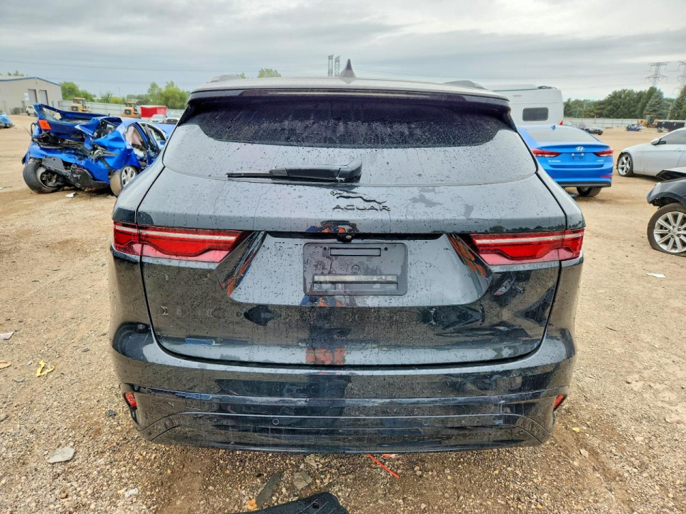 Jaguar F-PACE 2024 — Copart
