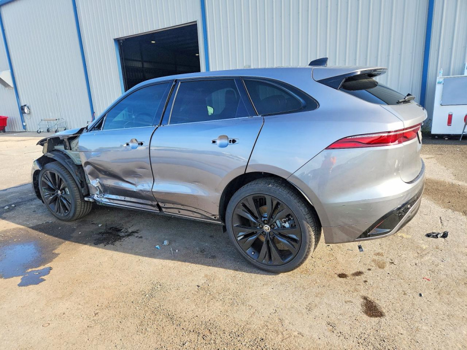 Jaguar F-PACE 2025 — Copart