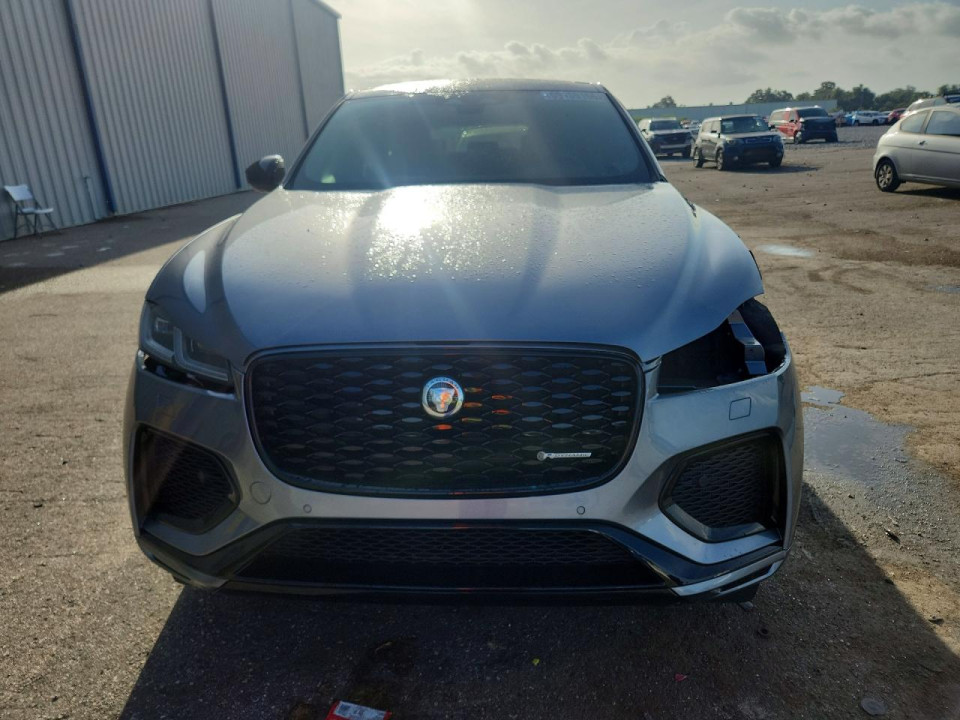 Jaguar F-PACE 2025 — Copart