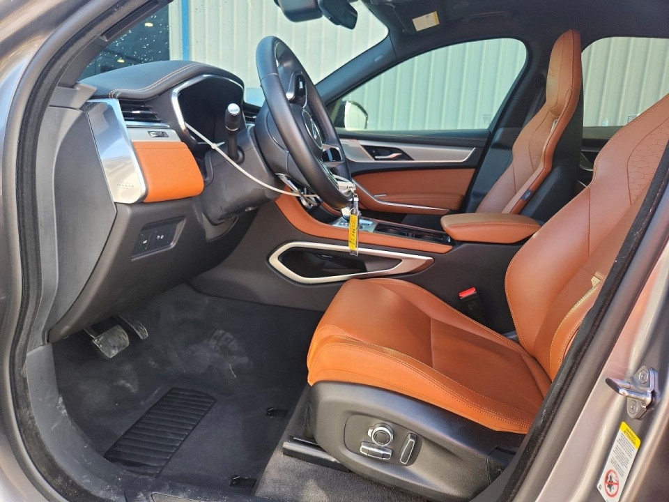 Jaguar F-PACE 2025 — Copart