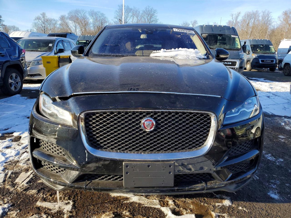 Jaguar F-PACE 2017 — Copart