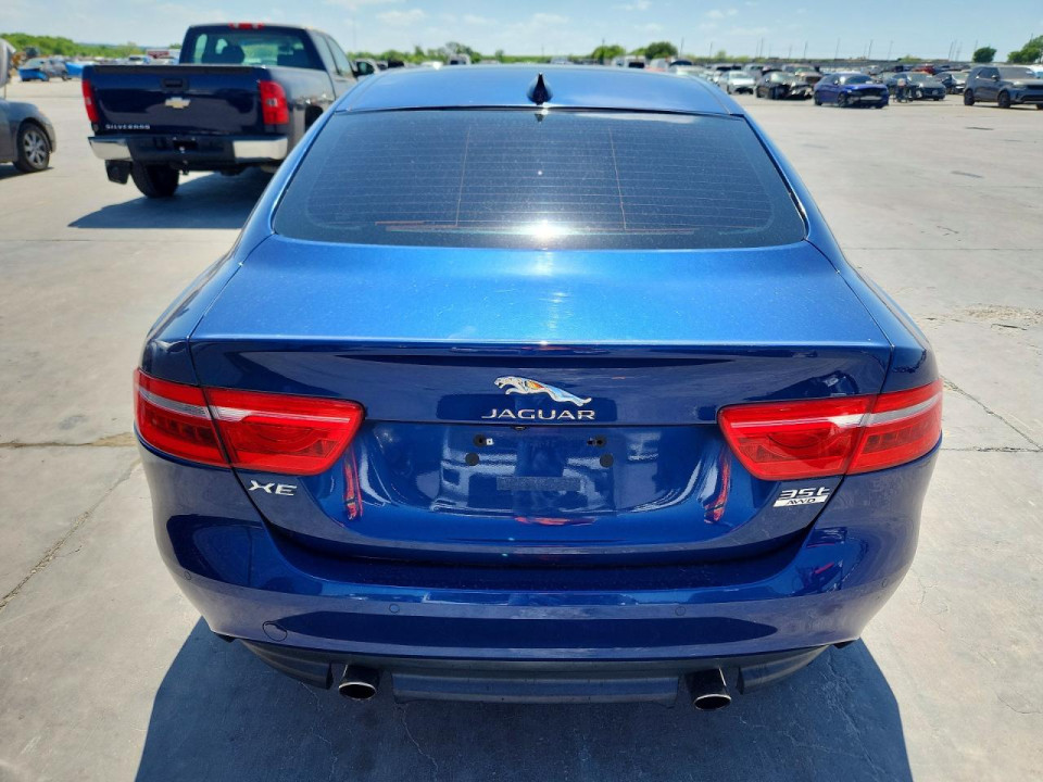 Jaguar XE 2017 — Copart