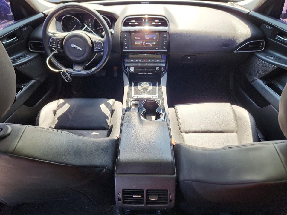 Jaguar XE 2017 — Copart