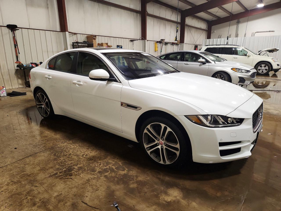 Jaguar XE 2017 — Copart
