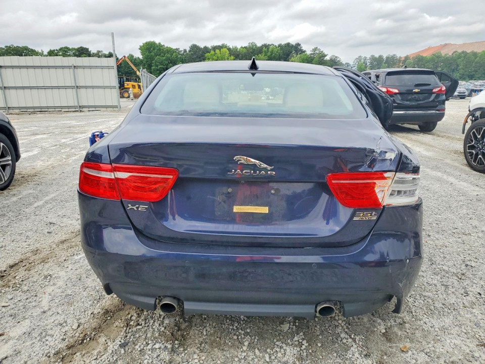 Jaguar XE 2017 — Copart