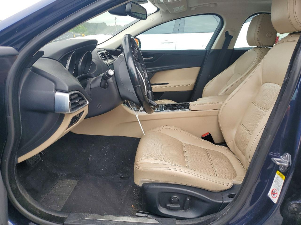 Jaguar XE 2017 — Copart