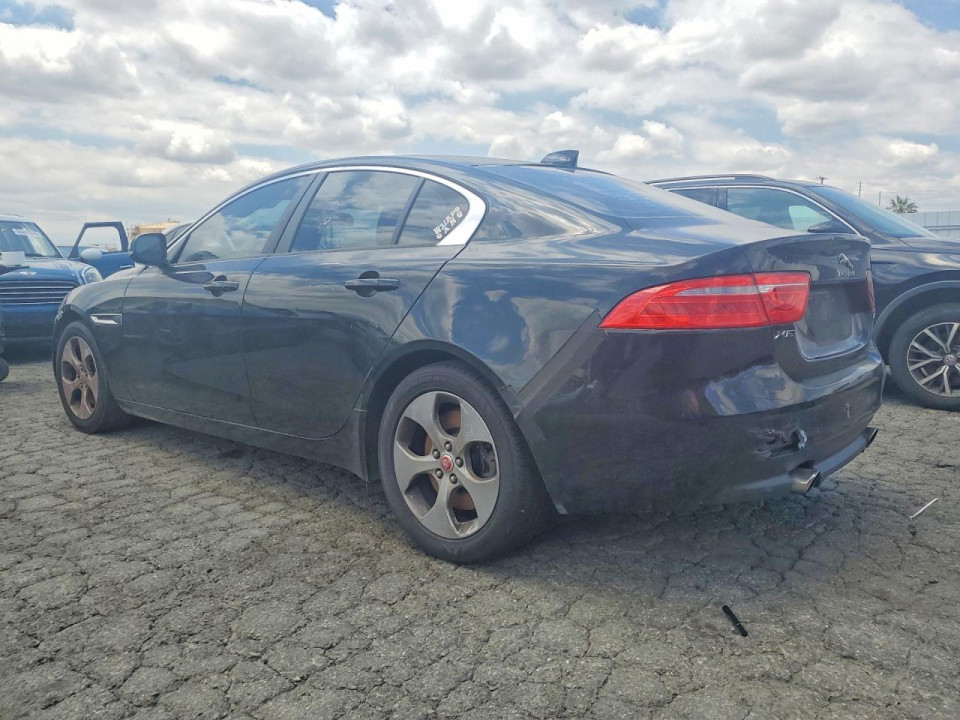 Jaguar XE 2017 — Copart