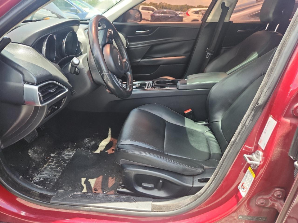Jaguar XE 2017 — Copart