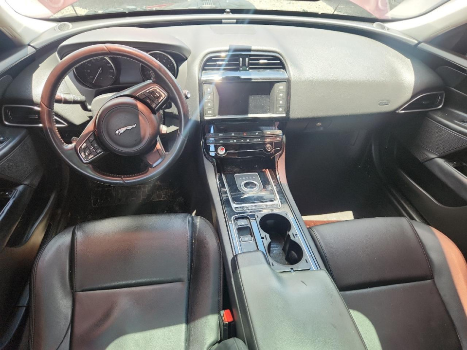 Jaguar XE 2017 — Copart