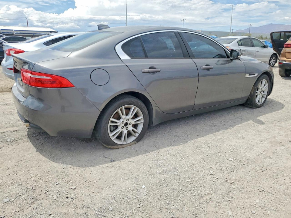 Jaguar XE 2017 — Copart