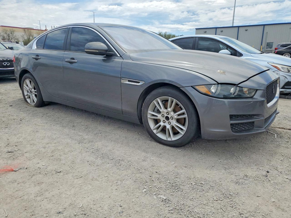 Jaguar XE 2017 — Copart