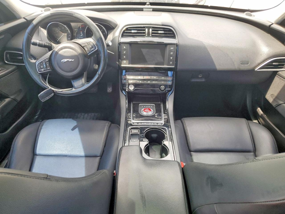 Jaguar XE 2017 — Copart