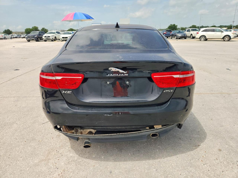 Jaguar XE 2018 — Copart