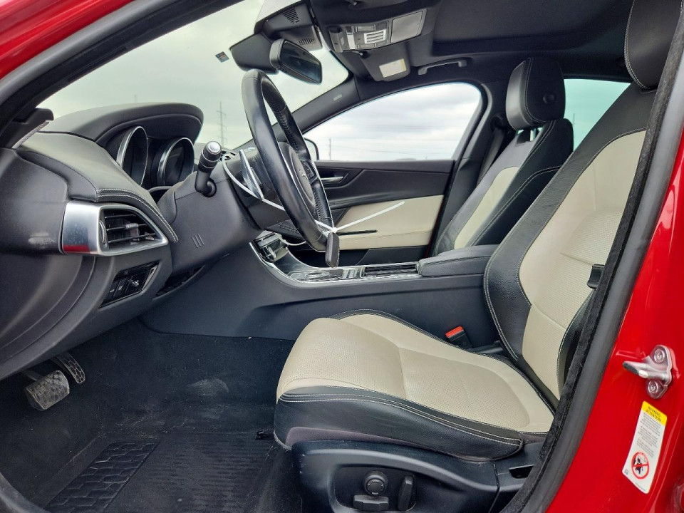 Jaguar XE 2018 — Copart