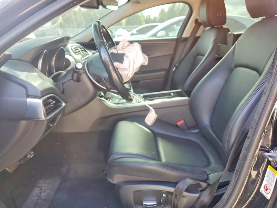 Jaguar XE 2019 — Copart
