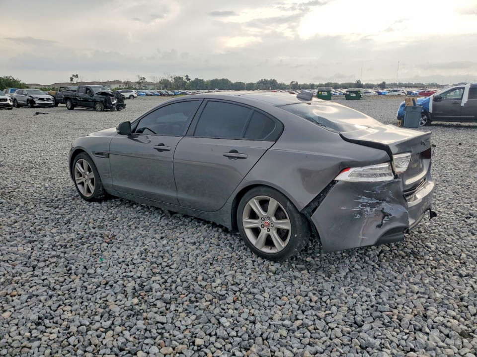 Jaguar XE 2017 — Copart