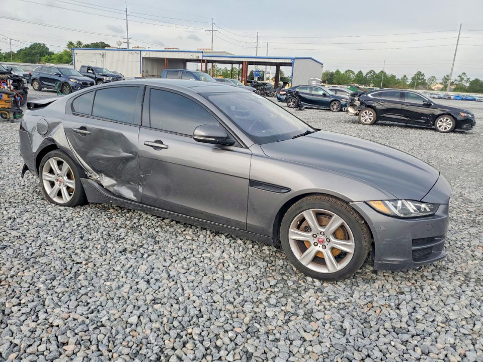 Jaguar XE 2017 — Copart