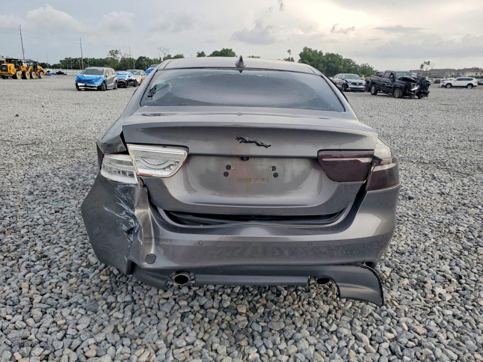 Jaguar XE 2017 — Copart