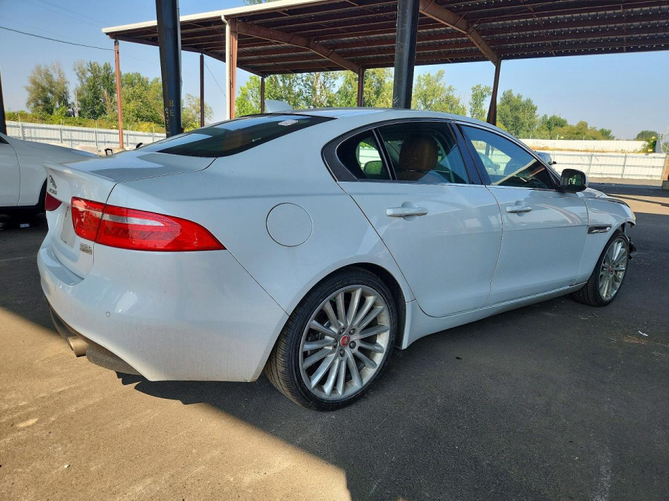 Jaguar XE 2018 — Copart