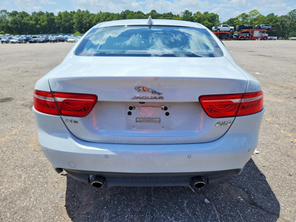Jaguar XE 2017 — Copart