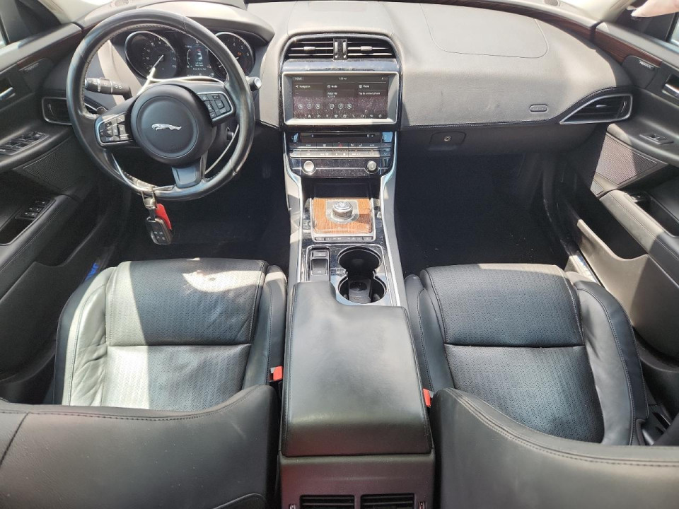 Jaguar XE 2017 — Copart