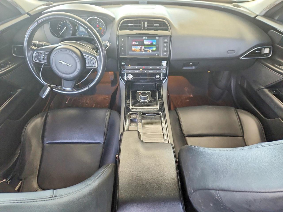 Jaguar XE 2018 — Copart
