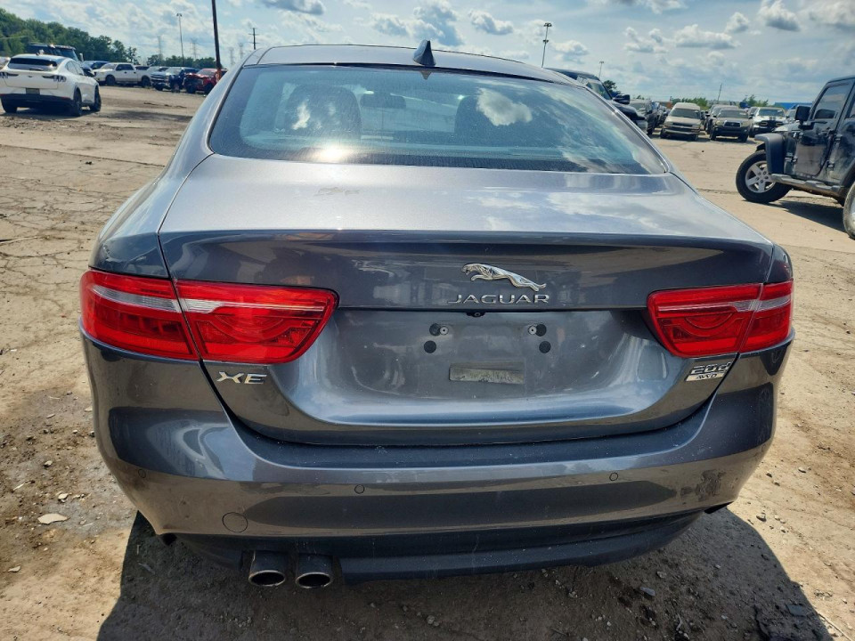 Jaguar XE 2017 — Copart