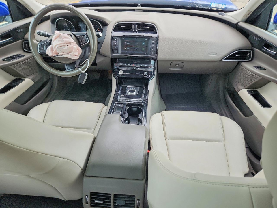 Jaguar XE 2018 — Copart