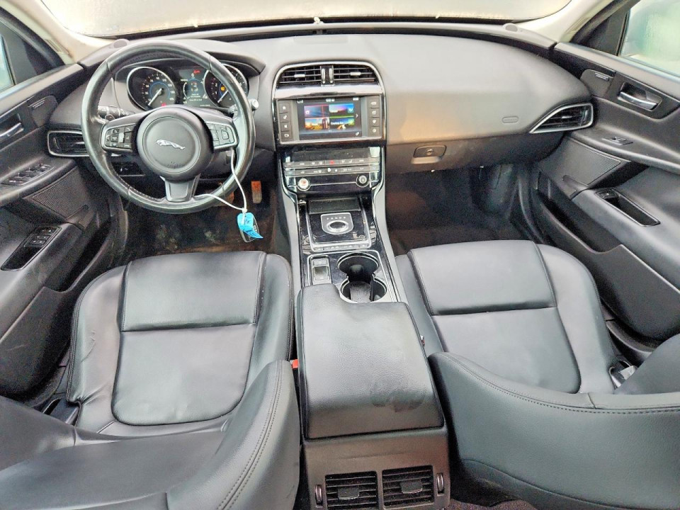 Jaguar XE 2017 — Copart