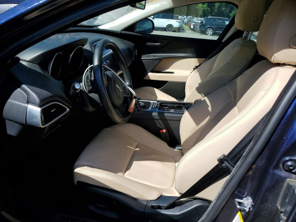 Jaguar XE 2018 — Copart